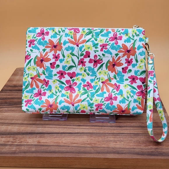 Nanette Lepore Handbags - Nanette Lepore Large Floral Clutch/Cosmetic Pouch, Detachable Strap, Like New